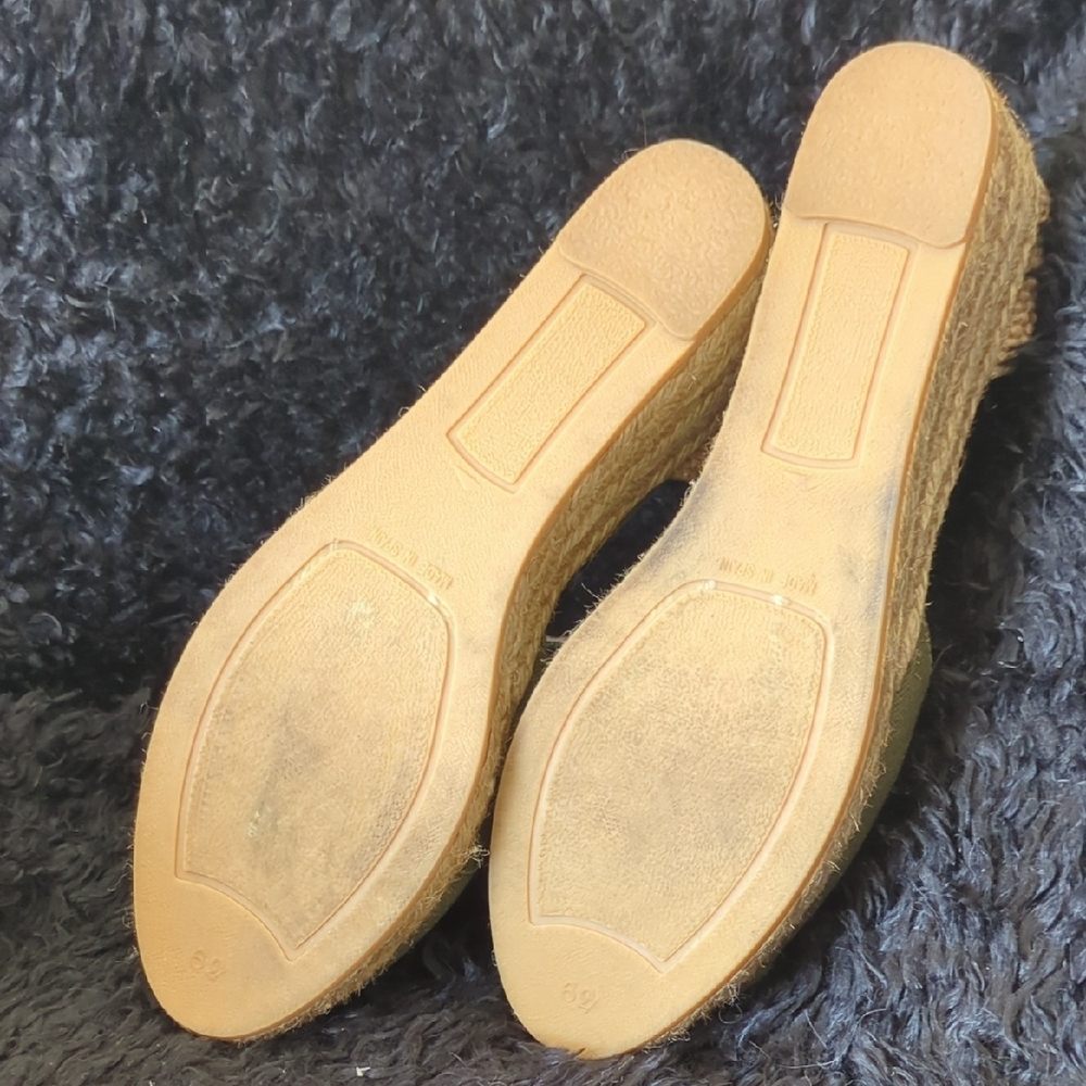 Viscata Barcelona Olive Espadrille Wedges - Picture 9 of 9